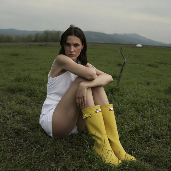 Portrait in a field, natural light